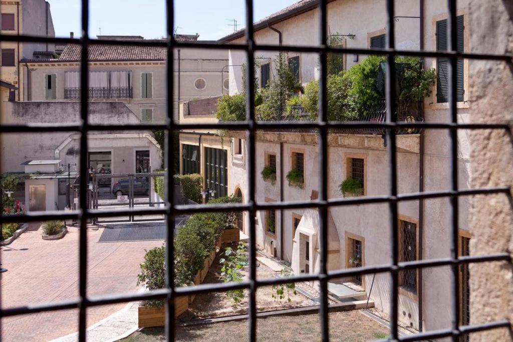 Anfite Luxury Apartment Volto San Luca Verona Exteriör bild